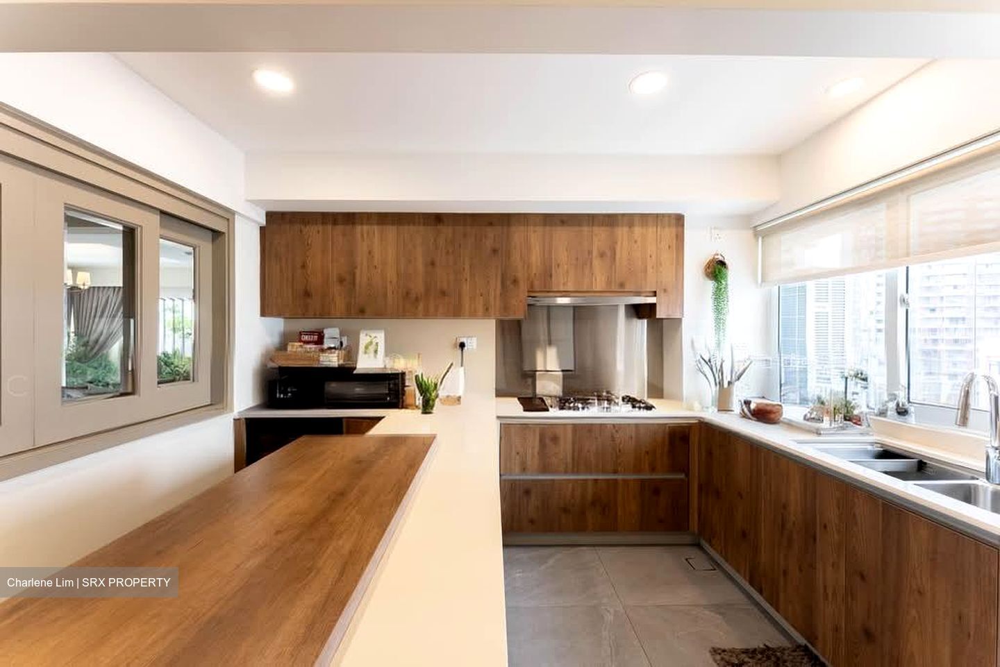 Leonie Towers (D9), Apartment #593078241